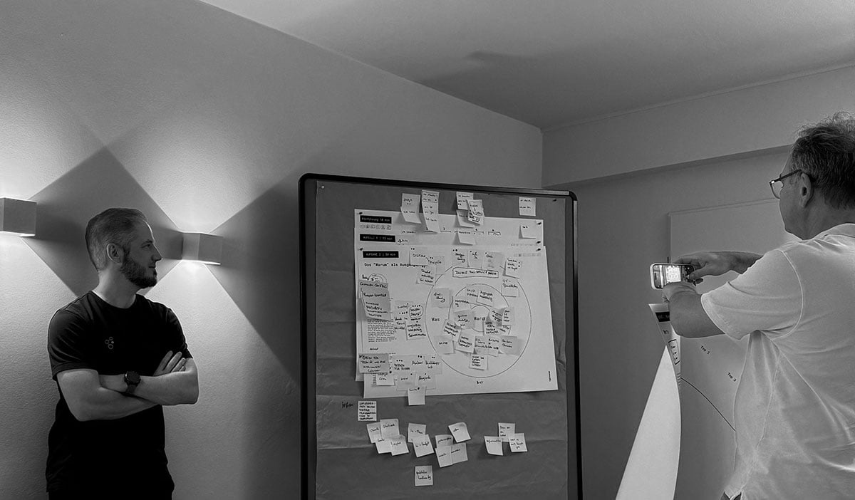 Consulting & Strategy Service